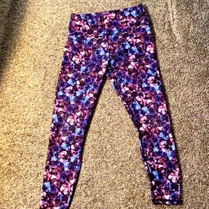 Fabletics women’s leggings with flowers